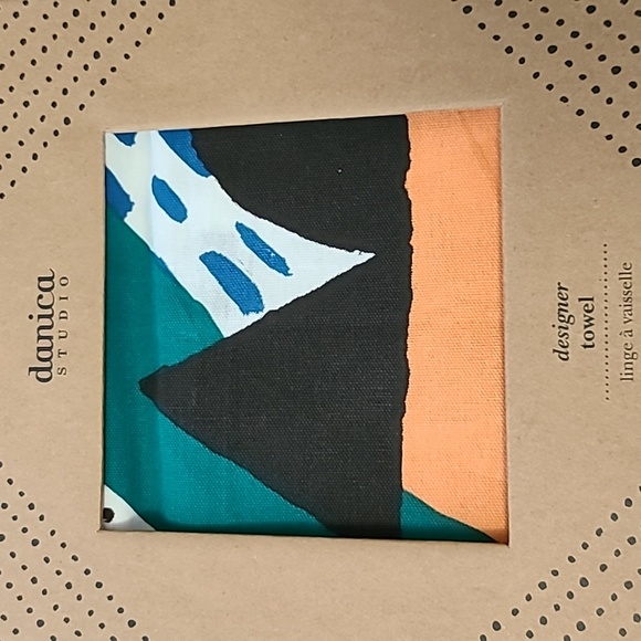 ⭐️3/$35 Danica Limited Edition Designer Tea Towels & Notebooks - Picture 3 of 9